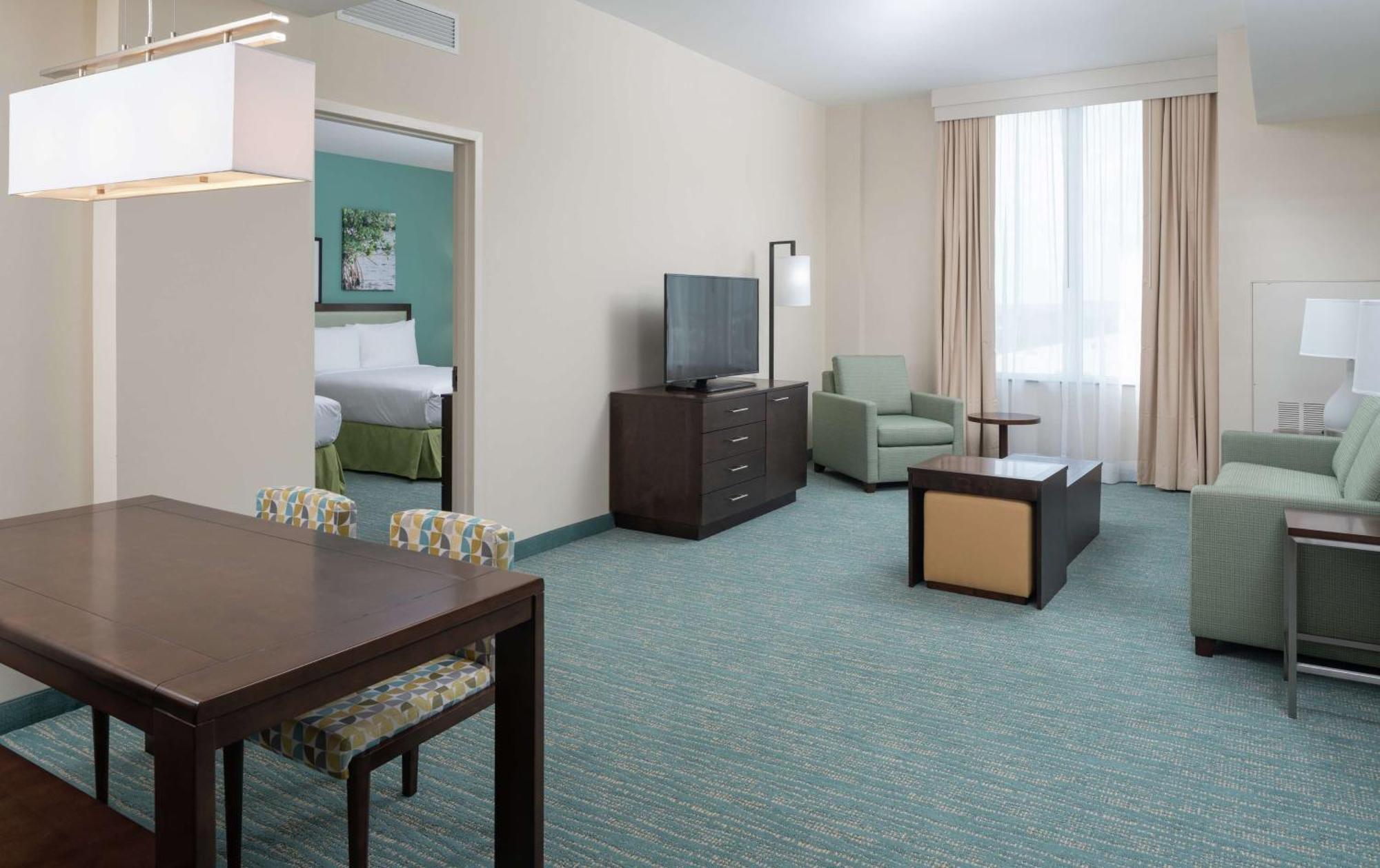 Hotel Doubletree By Hilton Miami Doral à Sweetwater Extérieur photo