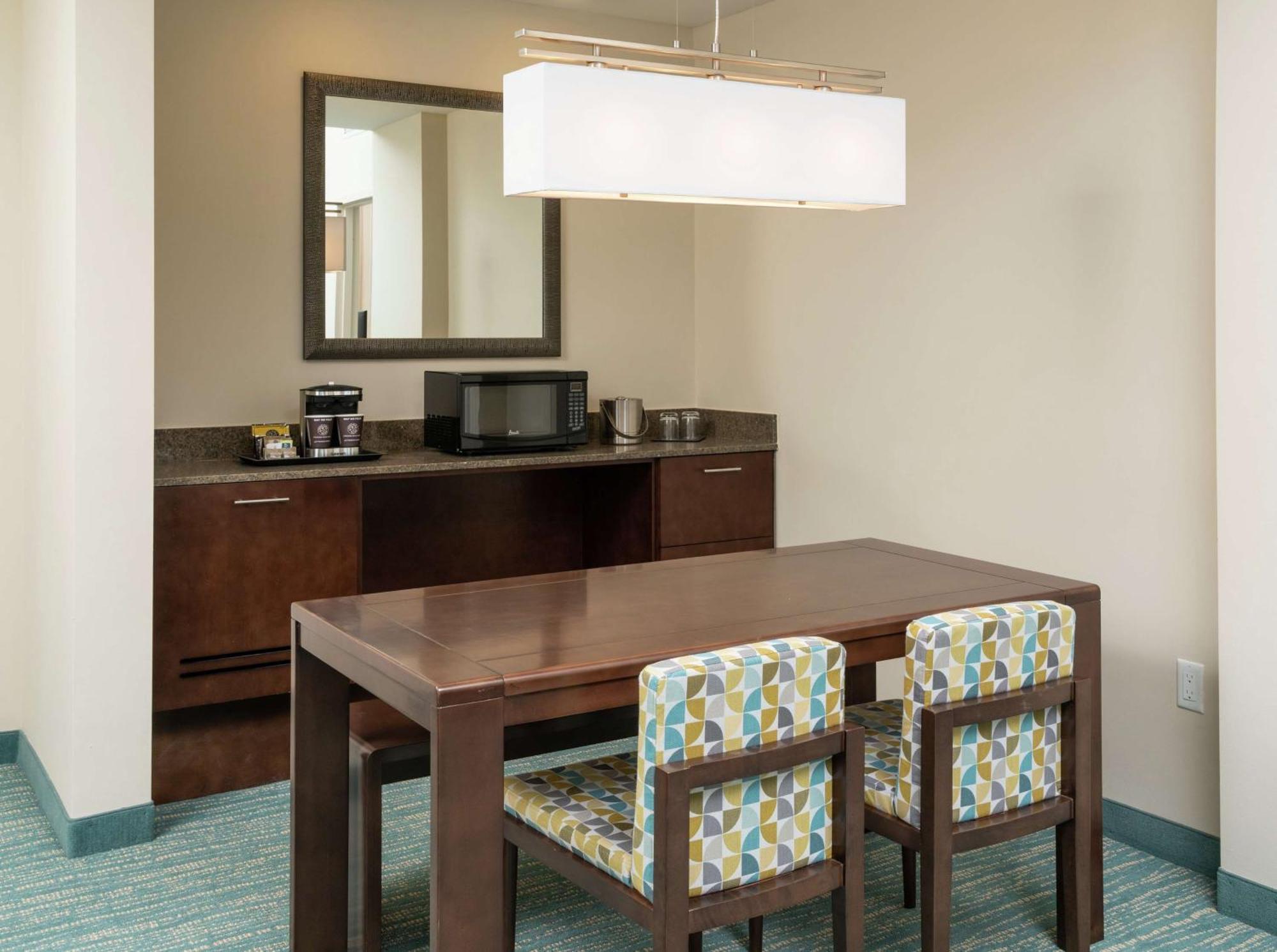 Hotel Doubletree By Hilton Miami Doral à Sweetwater Extérieur photo